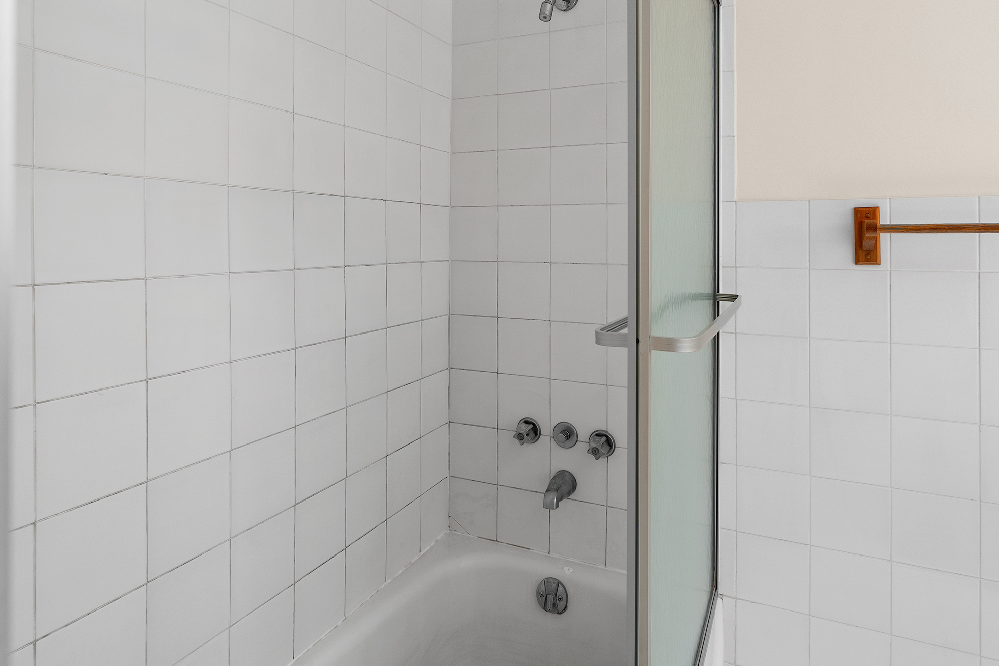 Luxury Bathroom Renovation - Before renovation